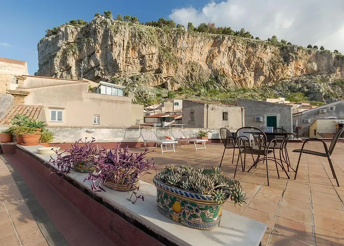 Apartment Palazzo Maria Cefalù